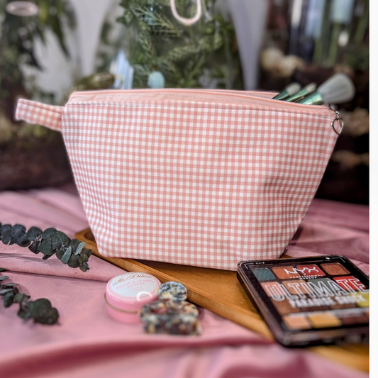 Trousse Triangle Vichy Rose